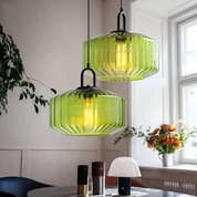 Kolorowa lampa wisząca w stylu retro