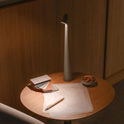 Bezprzewodowa Lampa Stołowa LED – Minimalistyczna Konstrukcja z Aluminium