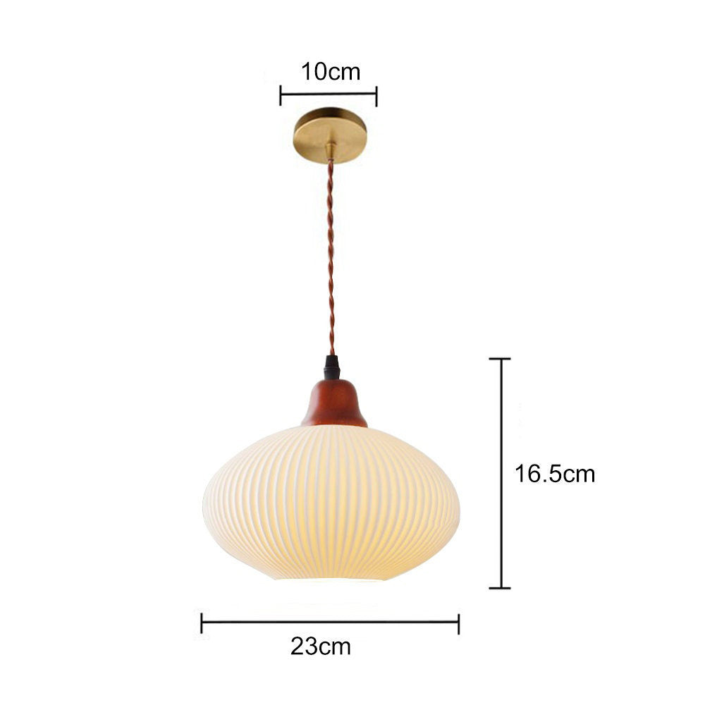 Biała Ceramiczna Lampa Wisząca w Stylu Vintage