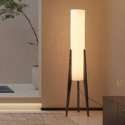 Lampa Podłogowa Japandi – Wykończenie Orzech Włoski, Drewniany Abażur