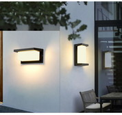 Inteligentna Lampa Ścienna z Czujnikiem Ruchu