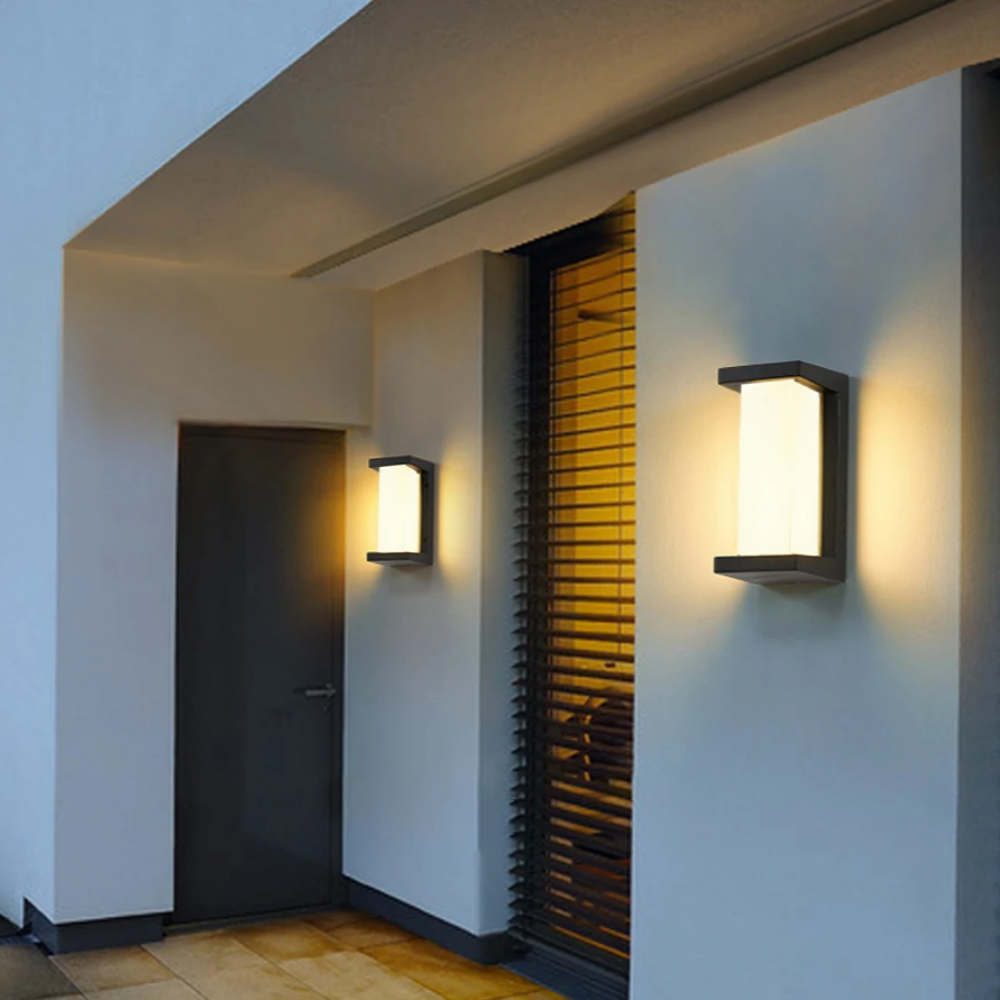 Inteligentna Lampa Ścienna z Czujnikiem Ruchu