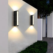 Kinkiet Zewnętrzny LED Góra-Dół Czarny – Aluminiowa Lampa Elewacyjna IP65