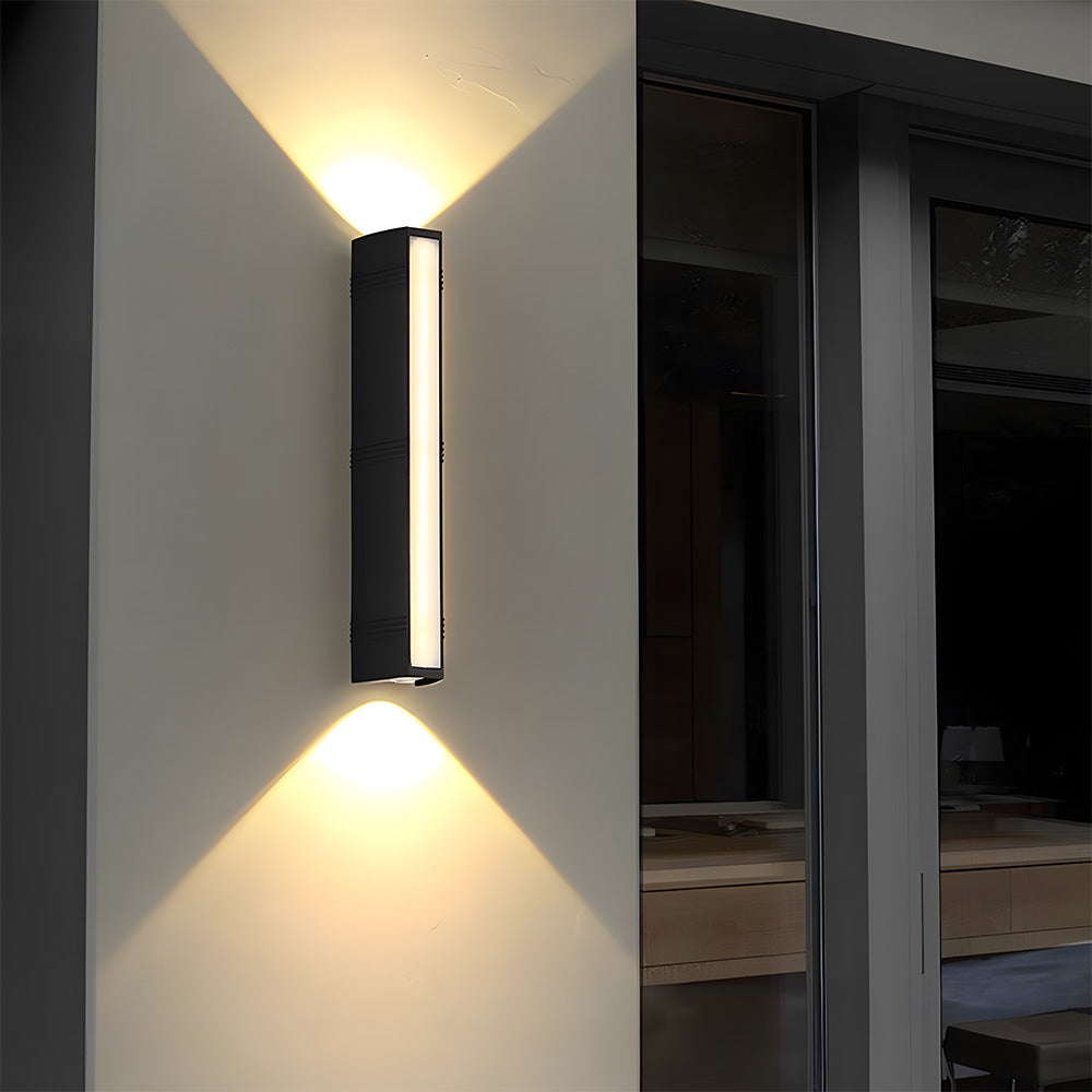 Kinkiet Zewnętrzny LED Góra-Dół Czarny – Aluminiowa Lampa Elewacyjna IP65