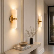 Kinkiet Ścienny Minimalistyczny – Metalowa Lampa z Dyfuzorem Akrylowym i Złotym Wykończeniem