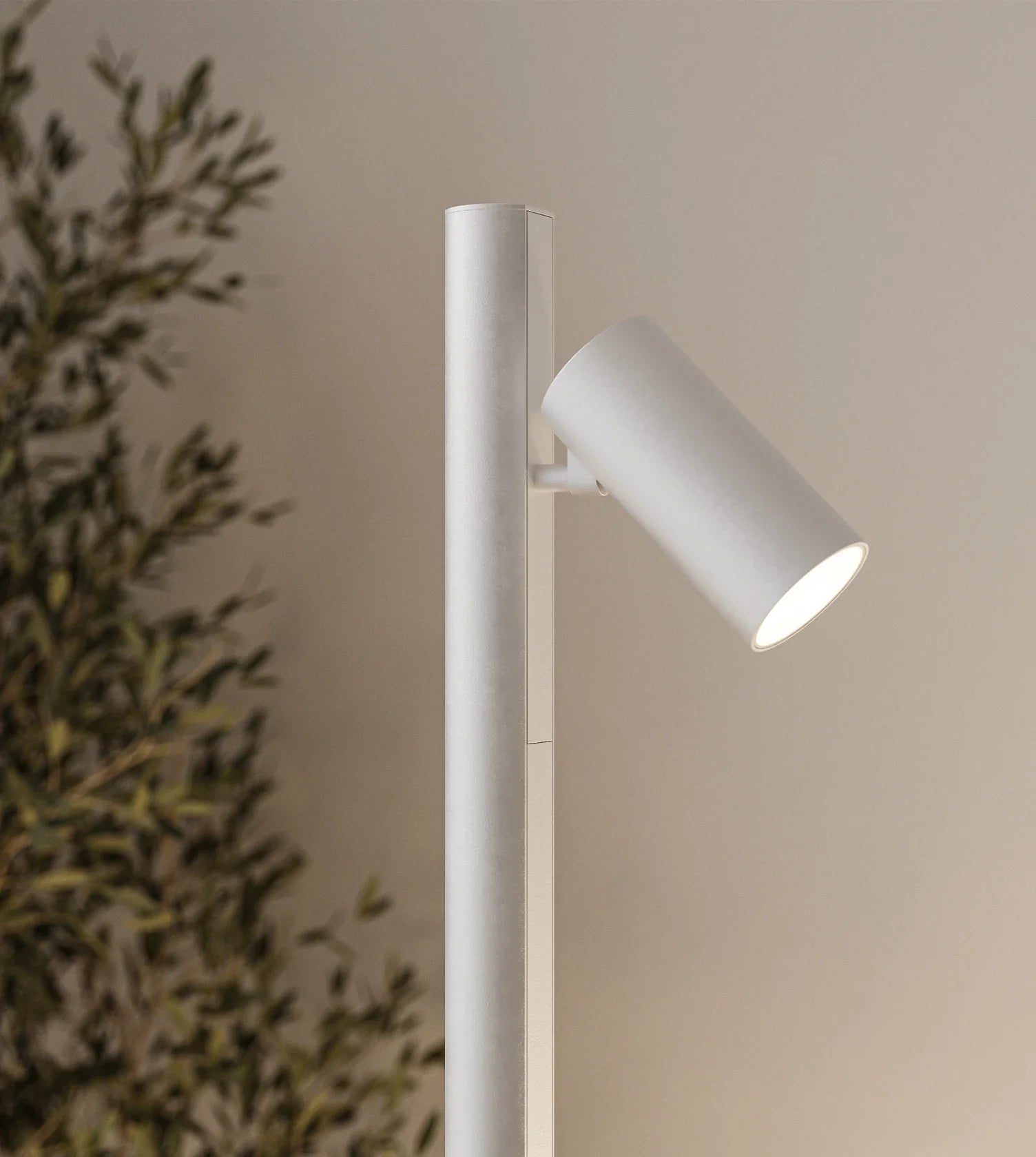 Lampa Podłogowa Modularna – System Click & Connect
