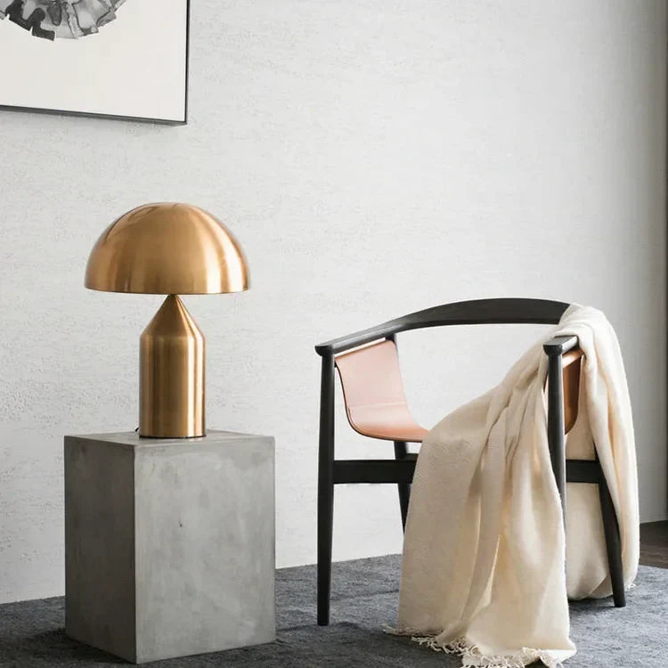 Lampa Stołowa – Organiczna Forma i Delikatne Światło