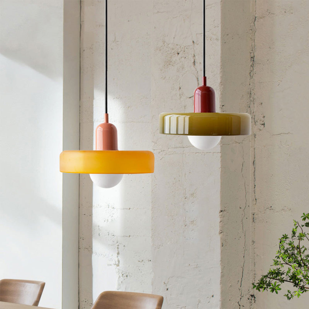 Lampa Sufitowa o Harmonijnej Atmosferze | Lampa do Salonu