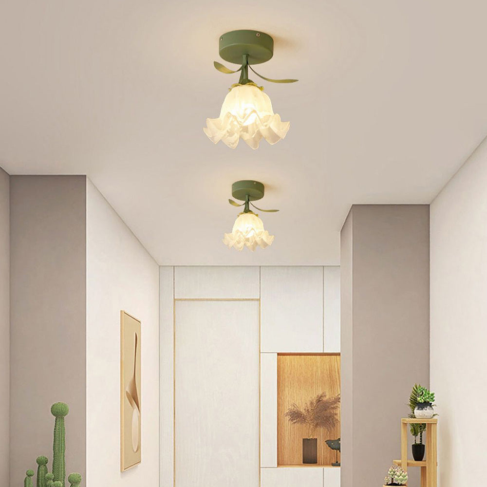 Lampa Sufitowa w Kształcie Kwiatu