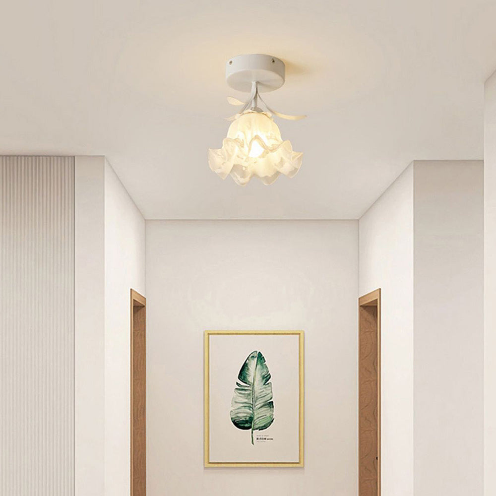 Lampa Sufitowa w Kształcie Kwiatu