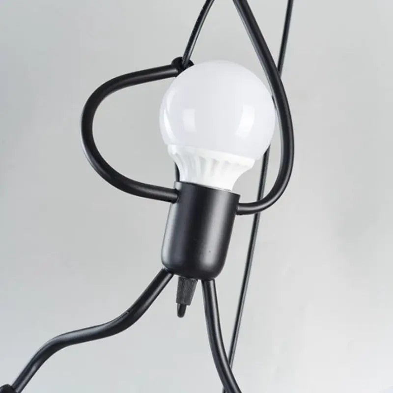 Lampa Sufitowa z Wspinaczkowym Człowiekiem