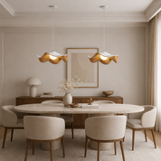 Lampa Wisząca Lotos z Żywicy – Organiczna Design Lampa do Jadalni i Kuchni