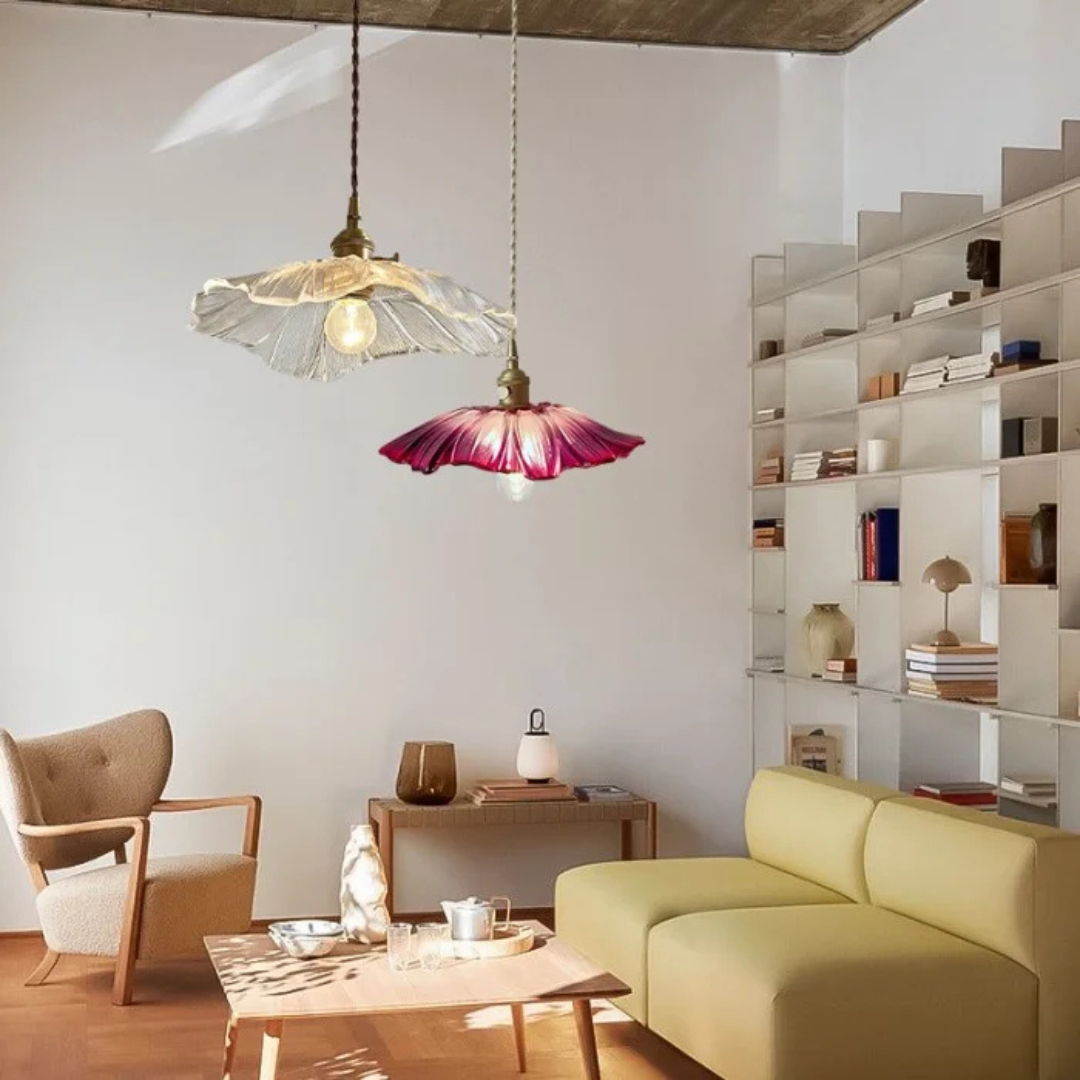 Lampa_Wisz_ca_Retro_Szklana_Lotos_Design_nad_St_do_Jadalni_i_Salonu1.png