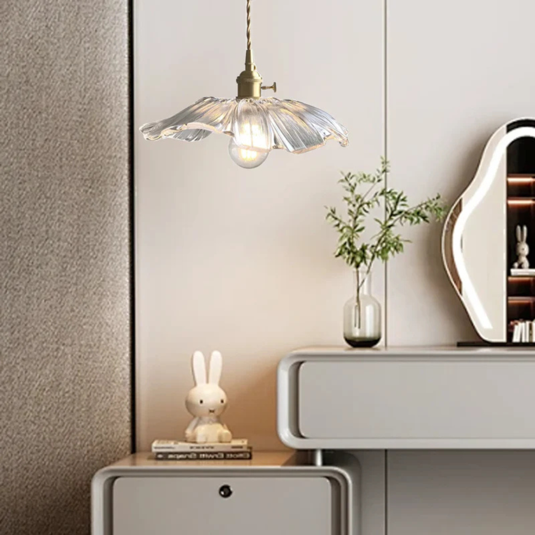 Lampa Wisząca Retro Szklana Lotos – Design nad Stół do Jadalni i Salonu