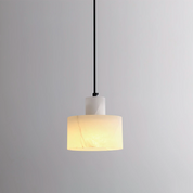 Lampa Wisząca z Alabastru – Cylindryczny Design z Naturalnego Kamienia