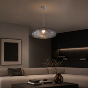 Lampa Wisząca ze Szkła – Organiczna Forma Inspirowana Chmurą
