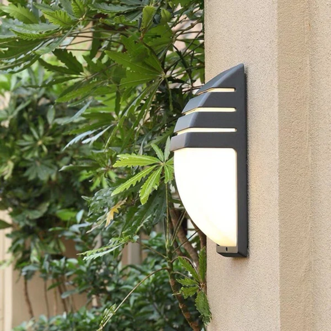 Lampa Zewnętrzna Ścienna z Czujnikiem Ruchu, Matowa Czerń — Oświetlenie LED IP65 do Ogrodu i Podjazdu