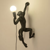 Lampa ścienna w Kształcie Wiszącej Małpki