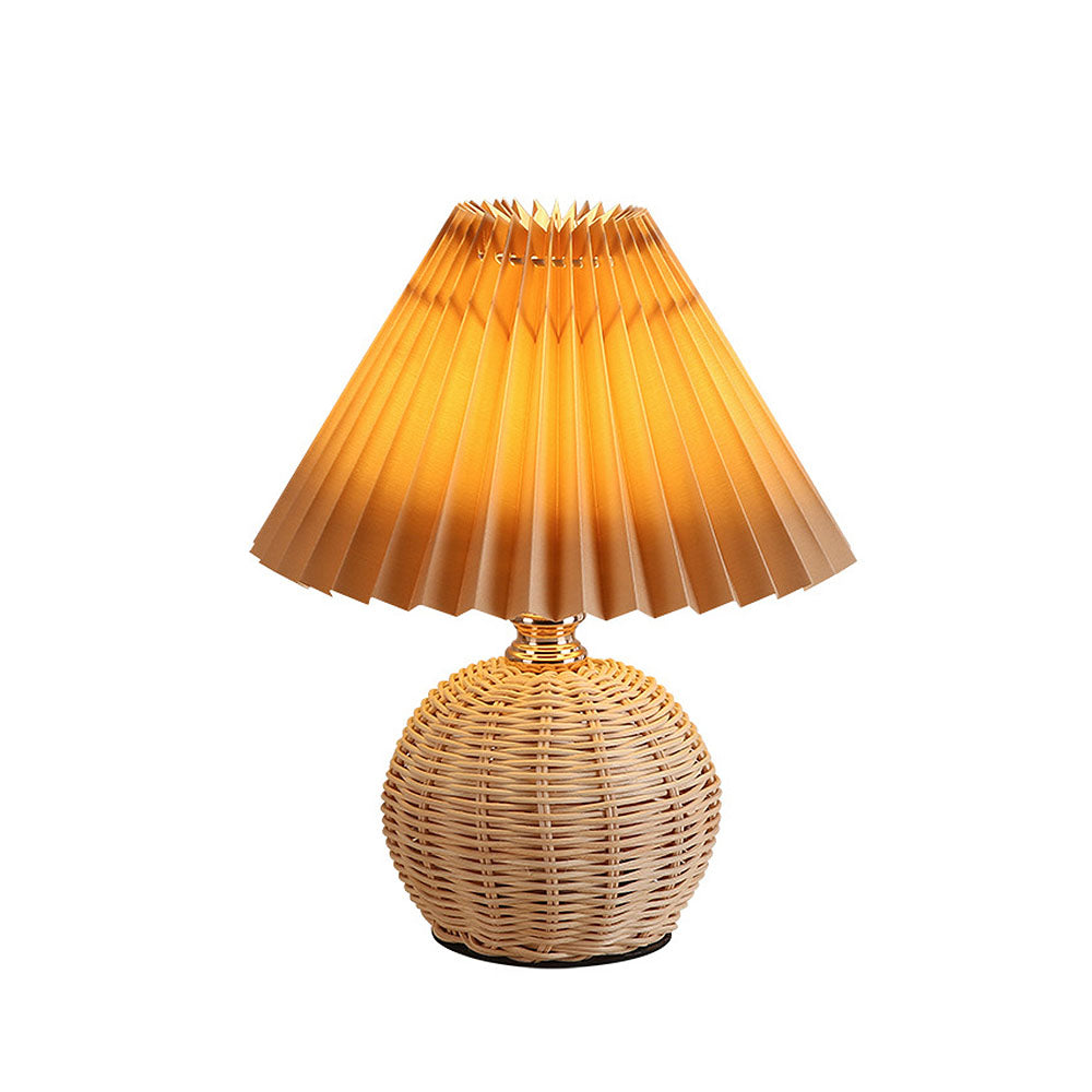 Lampka_na_Biurko_z_Plecionego_Bambusa1.jpg