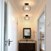 Nordycka Minimalistyczna Lampa Sufitowa