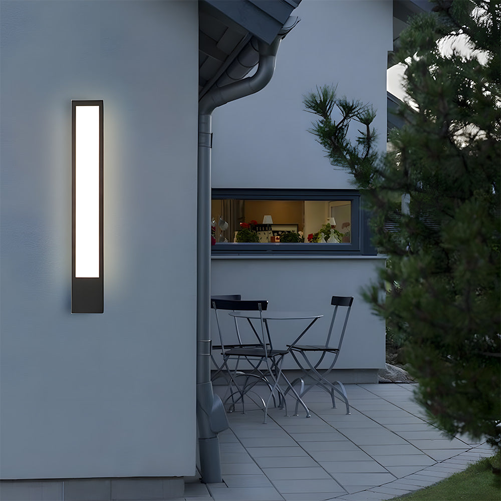 Nowoczesna Czarna Zewnętrzna Lampa Ścienna LED IP55
