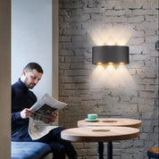 Nowoczesna Lampa Ścienna LED z Efektem Światła Góra–Dół