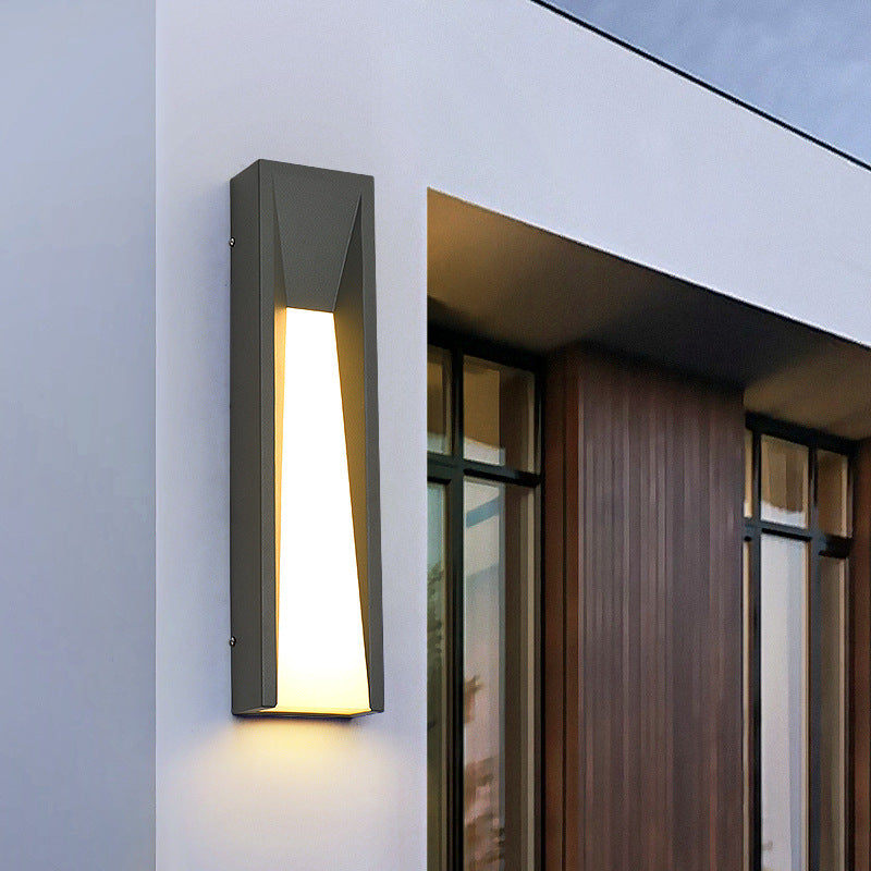 Nowoczesna Pionowa Zewnętrzna Lampa Ścienna do Wejścia i na Taras