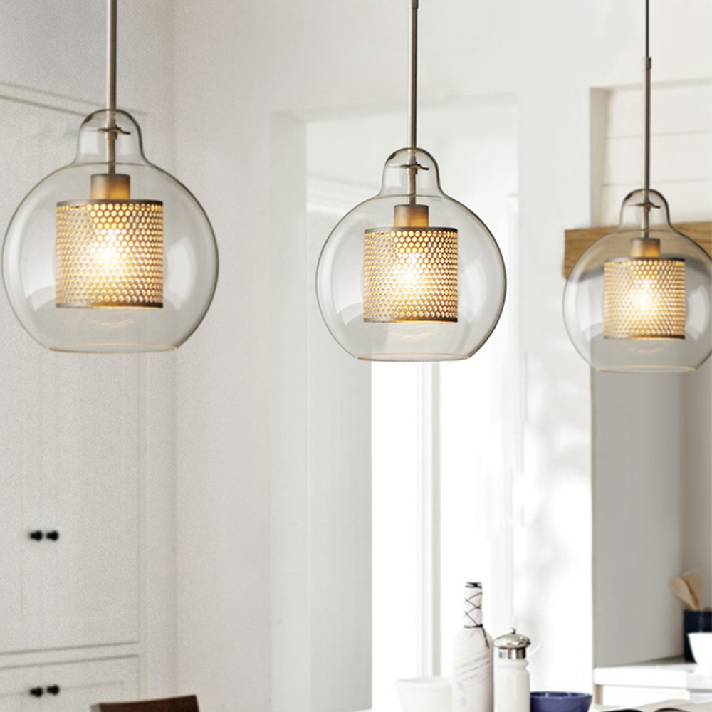 Nowoczesna Szklana Lampa Wisząca z Metalowym Wykończeniem