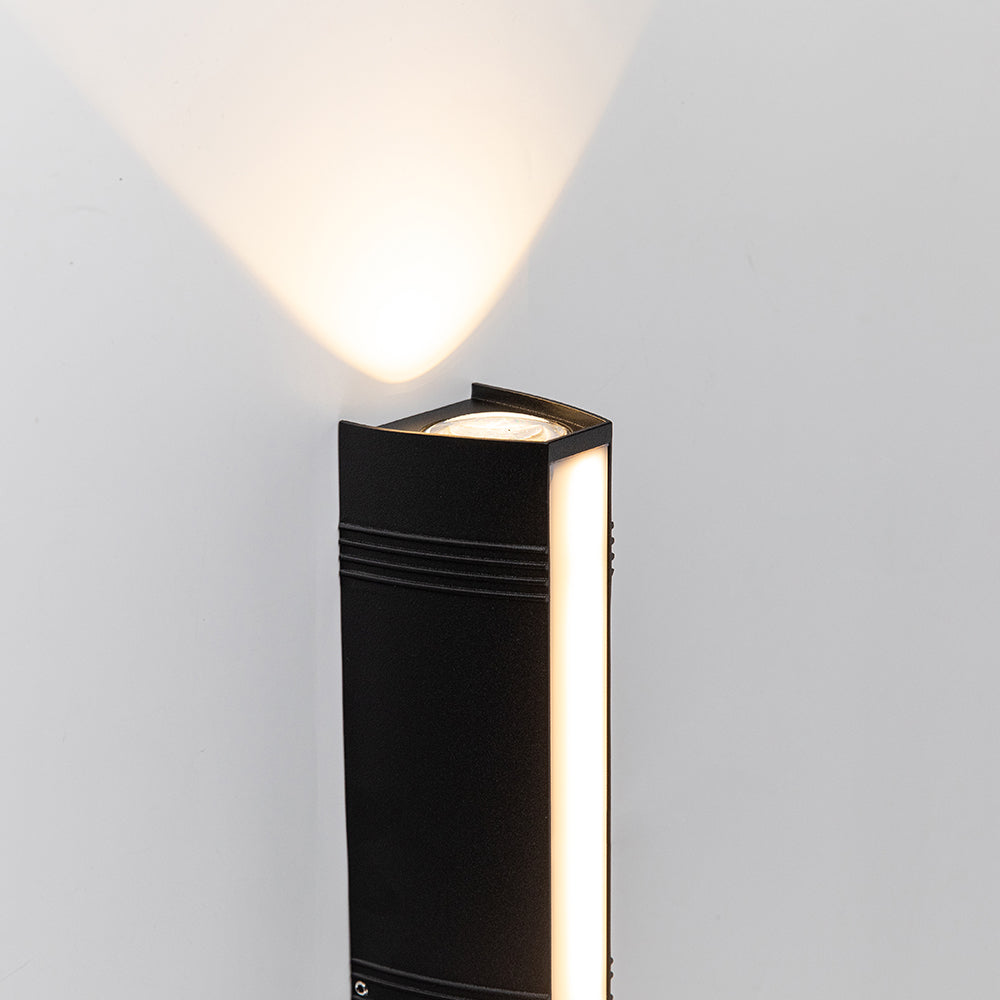 Nowoczesna Zewnętrzna Lampa Ścienna LED Góra–Dół z Czarnego Aluminium