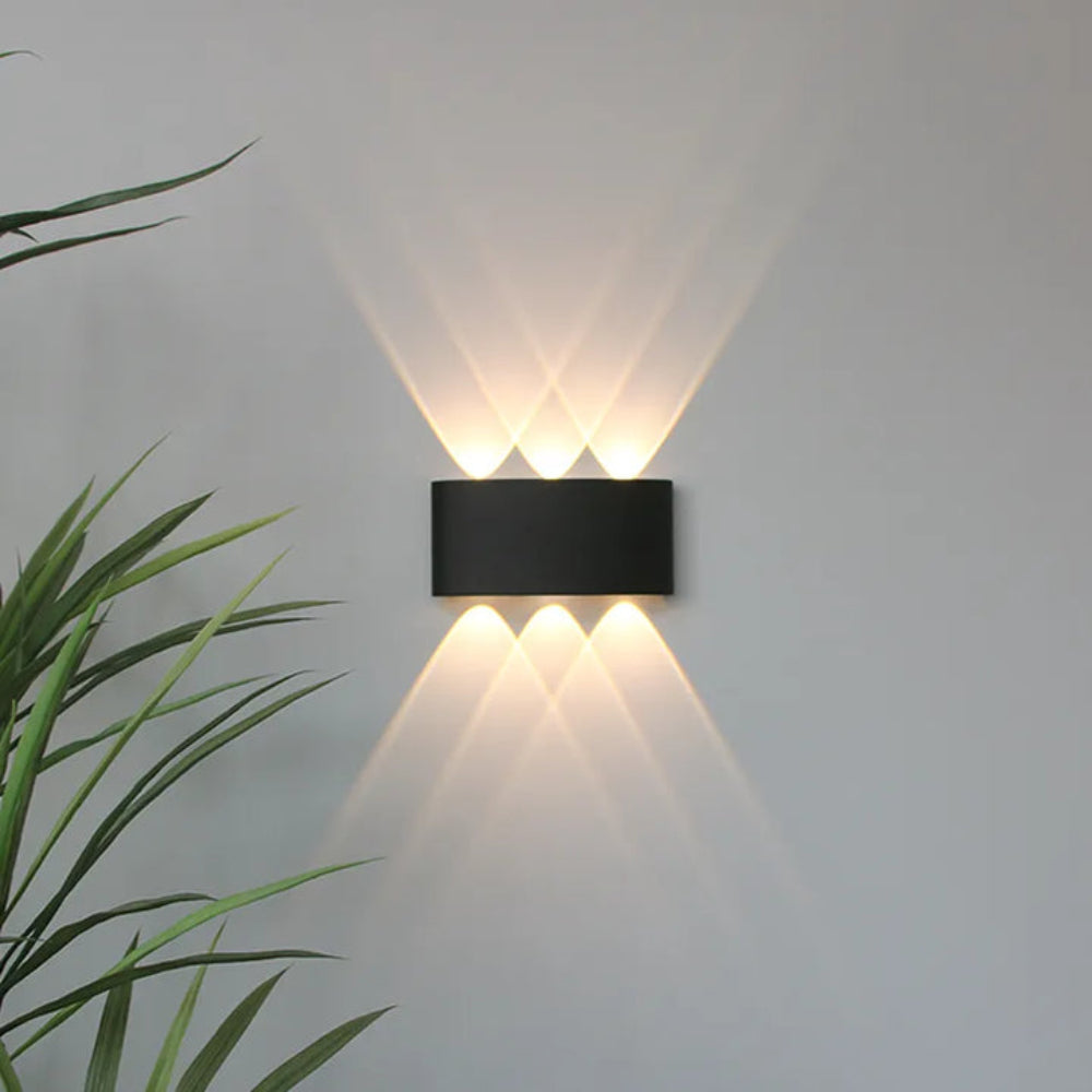 Nowoczesna lampa ścienna LED z oświetleniem góra–dół