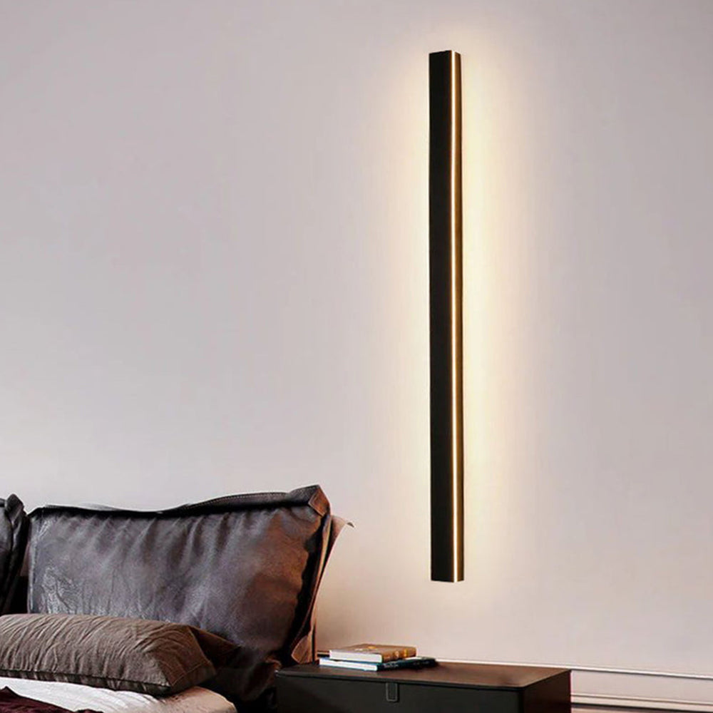 Prosta Industrialna Zewnętrzna Lampa Ścienna LED z Czarnego Akrylu IP65