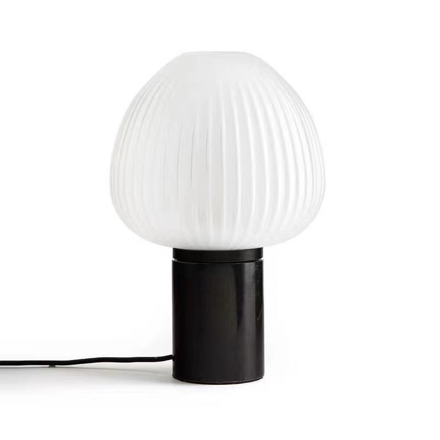 Prosta Szklana Lampa Stołowa do Sypialni | Styl Nordycki