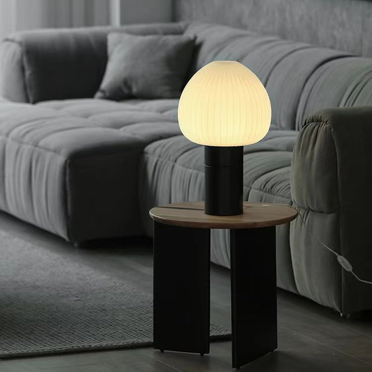 Prosta Szklana Lampa Stołowa do Sypialni | Styl Nordycki
