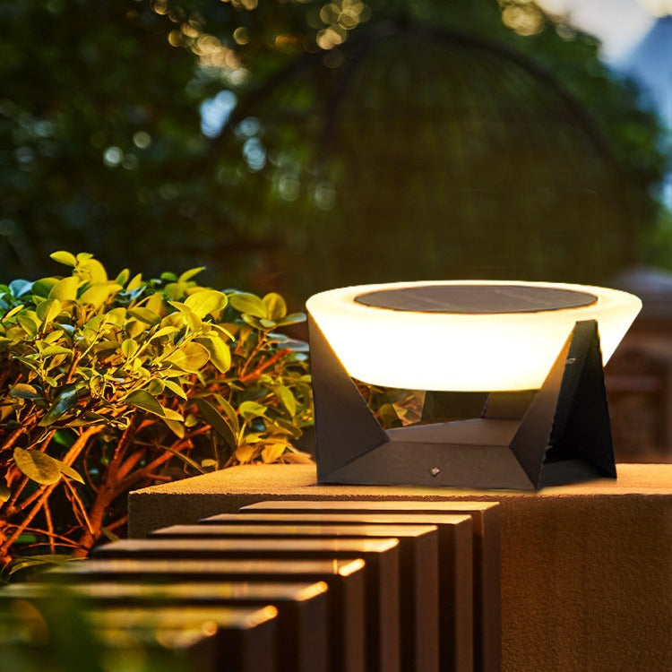 Solarna Lampa Ogrodowa do Użytku Zewnętrznego