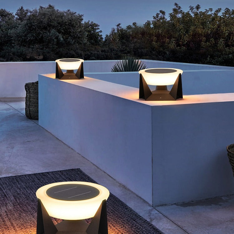 Solarna Lampa Ogrodowa do Użytku Zewnętrznego
