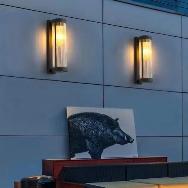 Solarna Zewnętrzna Lampa Ścienna w Stylu Vintage z Cylindrycznym Kloszem