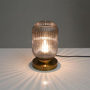Szklana Lampa Stołowa z Ryflowanym Kloszem