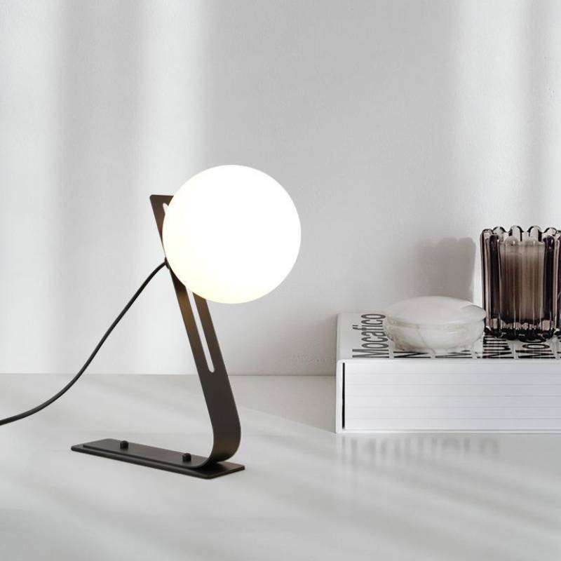 2-in-1 Multifunctional Glass Lamp – Table and Pendant