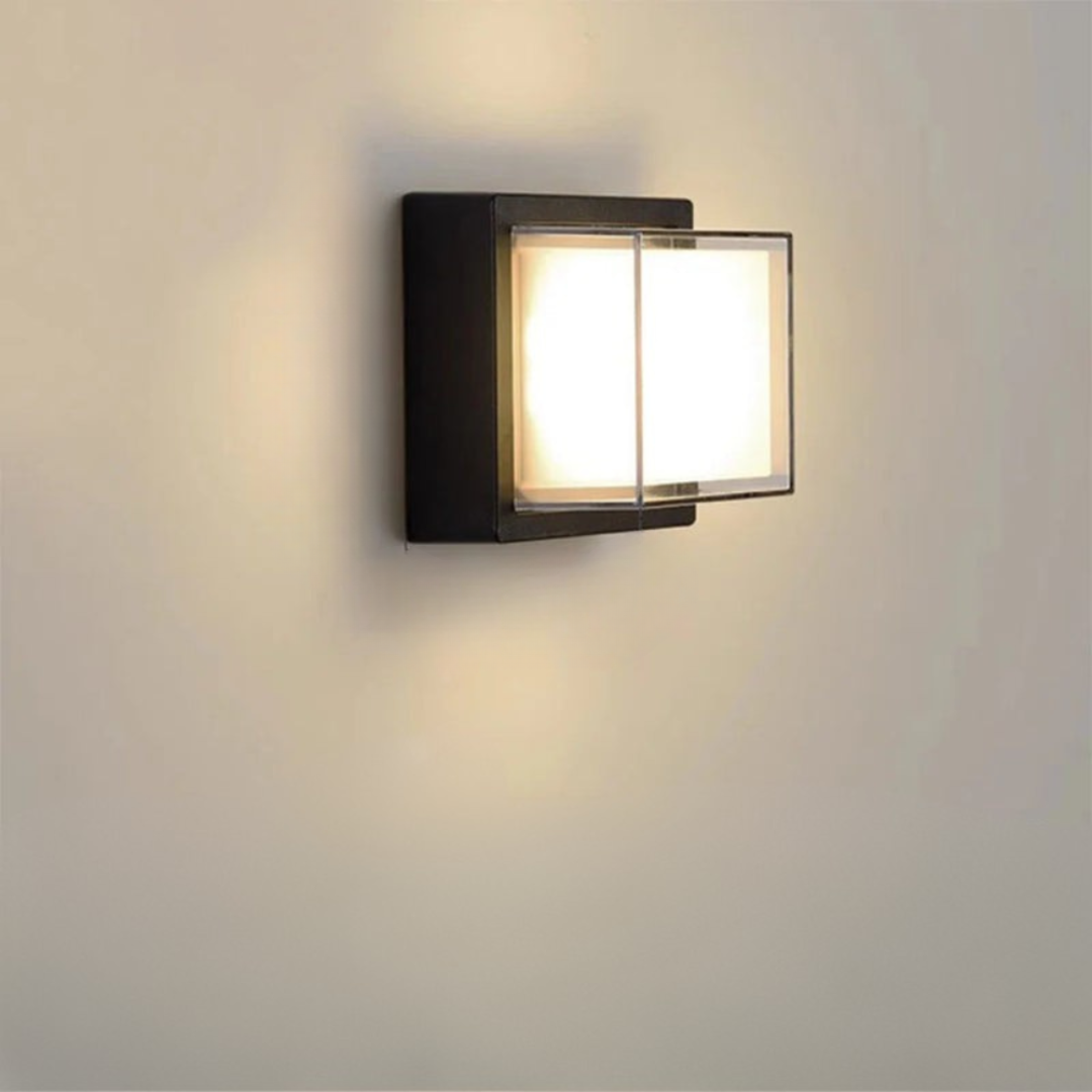Wodoodporna Zewnętrzna Lampa Ścienna LED z Czujnikiem Ruchu | IP65