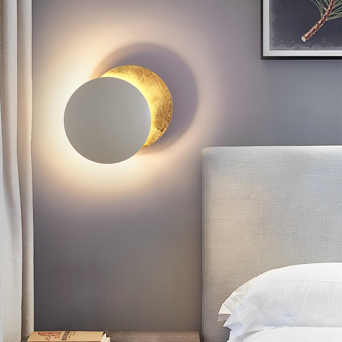 Ścienna Lampa LED z Efektem Zaćmienia Księżyca